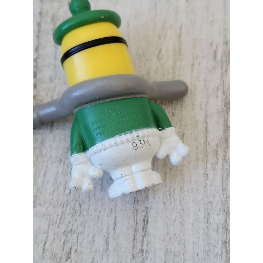 Despicable Me golf minion‎ McDonald's toy figure